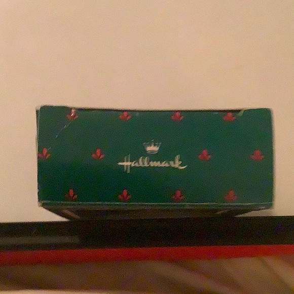 Hallmark Ornament - Picture 4 of 7